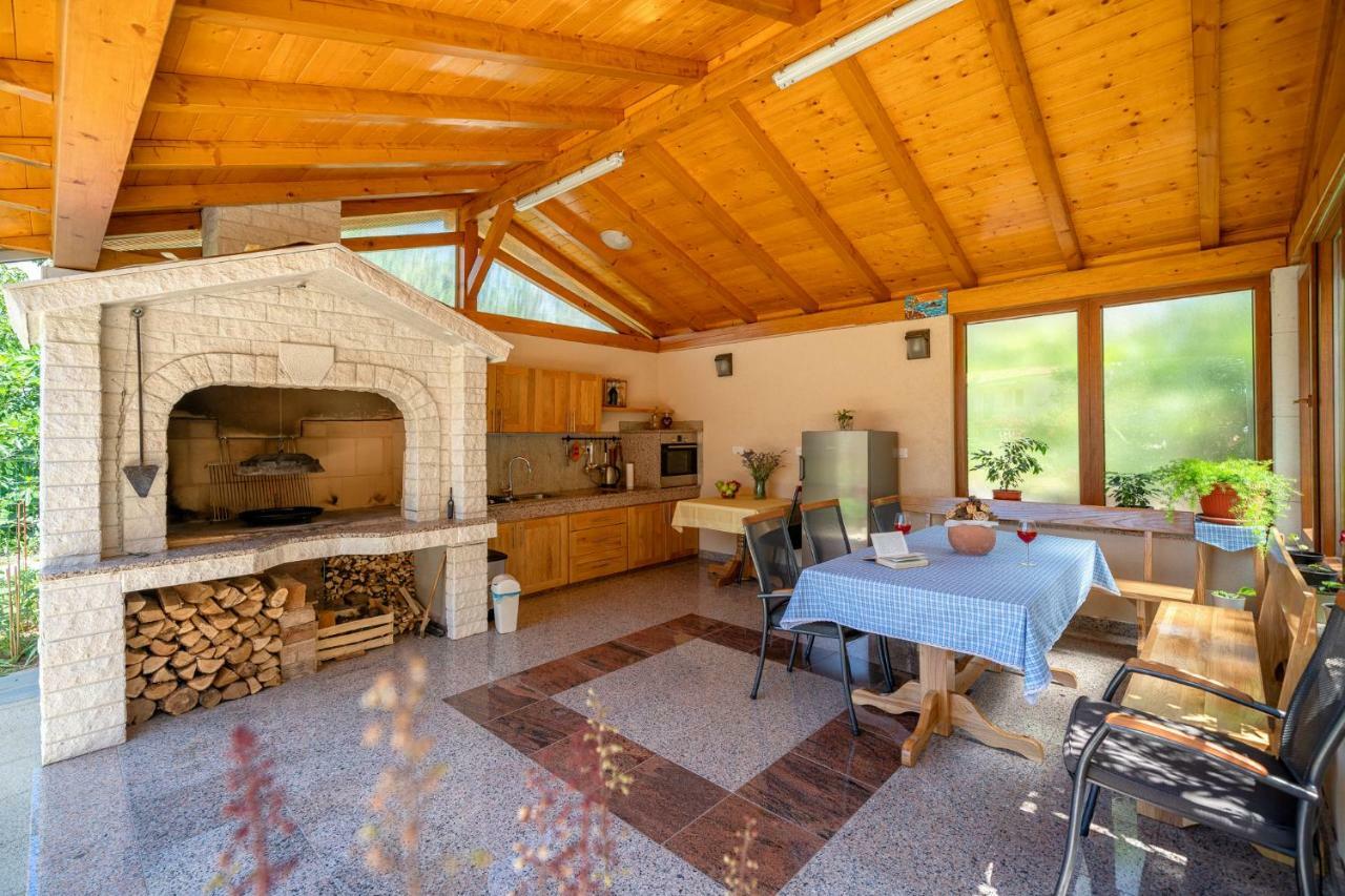 Iva Apartmani Vodice Exterior foto