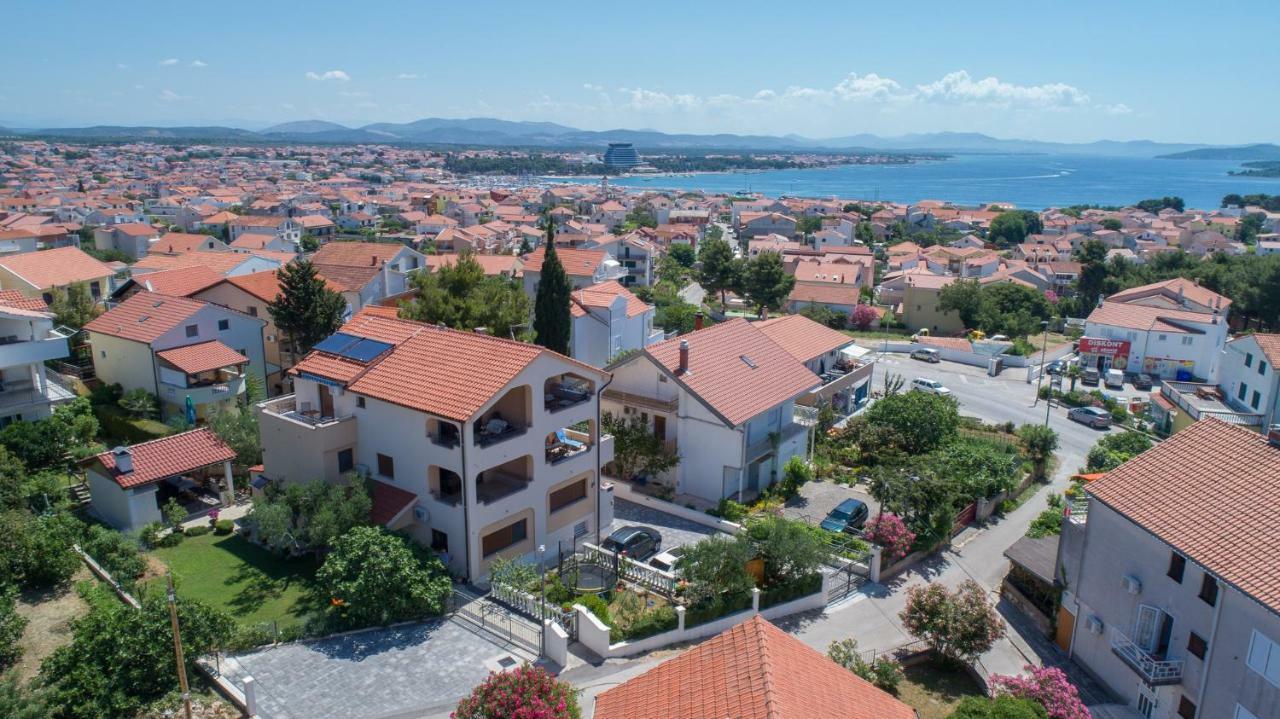 Iva Apartmani Vodice Exterior foto