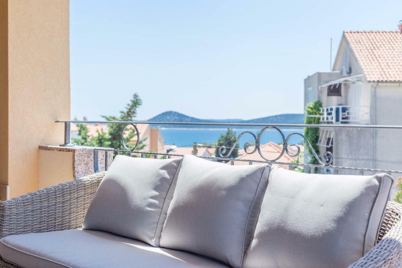 Iva Apartmani Vodice Exterior foto